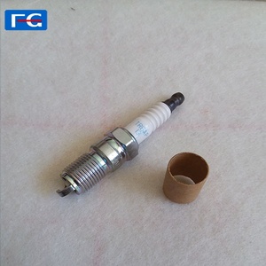 Offre Spéciale bougies d'allumage platine/iridium <span class=keywords><strong>TR6</strong></span> voiture/bougie d'allumage automatique platine dans les bougies d'allumage de moteur de voiture - Product Image 2