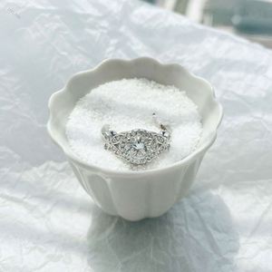 Dylam Latest New Design Delicate Bling Diamond High Quality 925 Sterling Silver Women <b>Rings</b> with 5A Level <b>CZ</b> Stone <b>Rings</b> Jewelry - Product Image 5