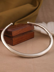 Collier rond Hasli plaqué argent fait main tendance pour femme, bijoux ethniques de mariée, collier statement, cadeau pour mariage ou fête - Product Image 5