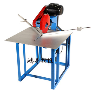 Máquina de clavado de esquinas de cuatro cilindros con hoja de sierra para la fabricación de marcos de fotos, equipo de corte de alta precisión con montaje superior - Product Image 1
