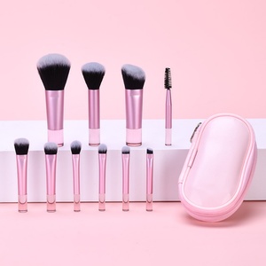 Ensemble de 10 mini pinceaux de maquillage Kabuki, manche court en cristal, poils synthétiques, emballage en pochette portable pour usage professionnel - Product Image 2