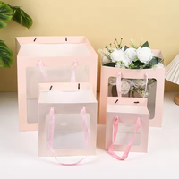Sac cadeau en papier carré de luxe personnalisé avec poignée, sac d'emballage pour bouquet, pour les fleuristes