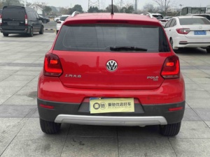Volkswagen <span class=keywords><strong>Polo</strong></span> <span class=keywords><strong>Cross</strong></span> 2016 1.6L Hatchback Usado, Volante a la Izquierda, Auto de Segunda Mano para Exportación - Product Image 6