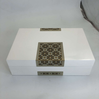 Boîte Cadeau en Bois Personnalisable Blanche Grande Capacité pour Dattes et Chocolats du Ramadan - Emballage Alimentaire OEM en Gros