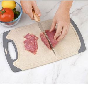 ชุดเขียงพลาสติก PP 3 ชิ้น ยี่ห้อ Private Label Kitchen สำหรับหั่นผลไม้และเนื้อสัตว์ พร้อมร่องสำหรับน้ำผลไม้ ทำจากฟางข้าวสาลี - Product Image 5