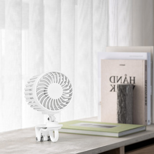 Có Thể Sạc Lại Sáng Tạo Clip-On Cầm Tay Fan New <span class=keywords><strong>Mini</strong></span> Làm Mát Không Khí Trẻ Em Xách Tay <span class=keywords><strong>USB</strong></span> Xe Đẩy Fan Hộ Gia Đình - Product Image 6