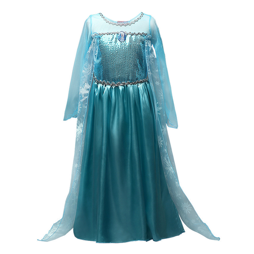 Robe + broche