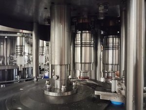 完全なミネラルウォーター充填生産ライン工場パッケージ飲料水プラントコンプリートライン3in1水充填機 - Product Image 5