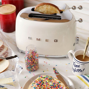 Tostadora eléctrica retro de 2 rebanadas con múltiples ajustes de tostado para la cocina - Product Image 1