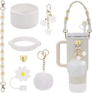 Juego de 7 Accesorios para Vasos de 40 oz, Decoraciones Iniciales para Vasos, Incluye Funda de Silicona para Pajita, Tapa, Base, Correa de Mano - Product Image 4