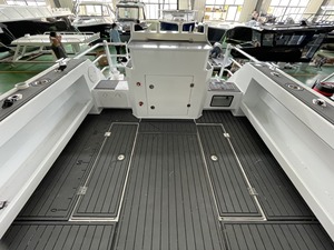 Thuyền đánh cá 9,6 mét, du thuyền tốc độ cao, chất liệu nhôm bền, có cabin mở rộng, bán tại cửa hàng giảm giá. - Product Image 6