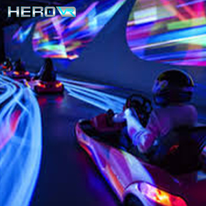 HEROVR รถแข่งแม่เหล็กสำหรับการแข่งขันระหว่างผู้ปกครองและเด็ก โครงสร้างเสริมความแข็งแรง พร้อมระบบฉายภาพ สำหรับความบันเทิงในศูนย์รวมกิจกรรม - Product Image 5