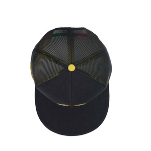 Gorra Snapback de Alta Calidad Personalizada de 5 Paneles con Visera Plana Ajustable, 100% Algodón, Logotipo de Goma, Talla Grande y Visera Tipo Sandwich - Product Image 5
