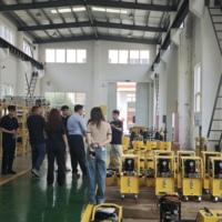 Cylindre hydraulique à retour par ressort KET-RCS-302 de 30 tonnes, actionné par une pompe manuelle