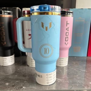 Wholesale 40oz Messie Goat Stan Termo Handle Water <strong>Cups</strong> <strong>Insulated</strong> Winter Tumbler Water <strong>Cups</strong> Stainless Steel Straw Tumbler - Product Image 2