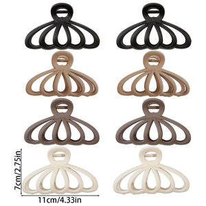 Pince à cheveux requin en plastique QX 8,5 cm – Élégante, givrée, tendance, pour femmes, usage quotidien - Product Image 4