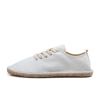 Nouvelles chaussures en toile pour hommes, respirantes, à enfiler, chaussures en tissu faites à la main en lin de Pékin, chaussures décontractées pour la conduite et le skate