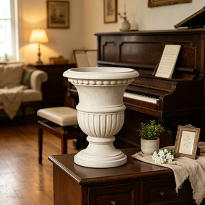 Urne de jardin verticale cannelée style <span class=keywords><strong>romain</strong></span>, pot de fleurs trophée en résine blanc crème texturée, fait main et peint à la main, style vintage - Product Image 6