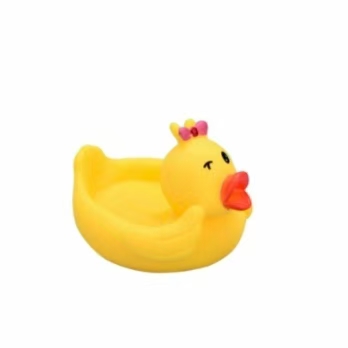 Madre pato con ojos entrecerrados [grande]