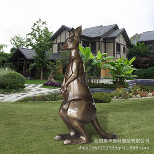 Sculpture de kangourou en fibre de verre style cuivre, décoration de jardin extérieur, faite à la main, à poser au sol, emballage monobloc - Product Image 2