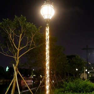 Farola Solar LED de Aleación de Aluminio 24V con Célula Solar Monocristalina, Lámpara de Poste Alto para Iluminación de Parques, Plazas, Jardines y Carreteras - Product Image 4