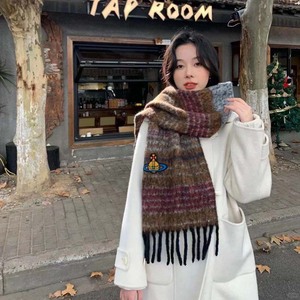 Écharpe en tricot jacquard à motif de dessin animé pour femmes - Style coréen, mélange de polyester, légère, chaude pour l'hiver, 170x30cm - Product Image 1