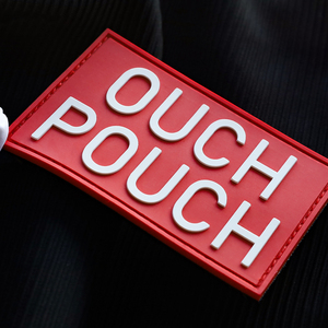 Cá nhân hoá tùy chỉnh <span class=keywords><strong>3D</strong></span> thương hiệu logo <span class=keywords><strong>PVC</strong></span> vá móc và vòng lặp sắt trên Silicone các bản vá lỗi mềm <span class=keywords><strong>PVC</strong></span> cao su nhãn vá cho quần áo - Product Image 2