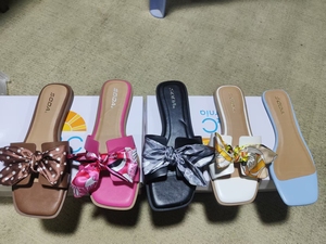 Sandales plates d'été pour femmes SODA à bout carré, avec nœud décoratif, en PU, à enfiler, semelle extérieure en PVC, en stock, expédition immédiate - Product Image 1