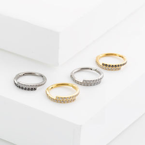 Boucles d'oreilles simples et tendance pour femmes, bijoux de piercing, vente en gros - Product Image 4