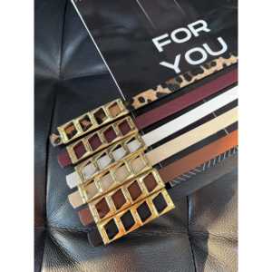 เข็มขัดผู้หญิงแบบพื้นฐานพร้อมหัวเข็มขัดทรงกล่อง ทำจากโลหะผสม ผ้าคุณภาพดี เหมาะสำหรับใส่ในชีวิตประจำวัน - Product Image 1