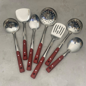 Ustensiles de Cuisine <span class=keywords><strong>en</strong></span> Acier Inoxydable <span class=keywords><strong>en</strong></span> Gros, Ensemble <span class=keywords><strong>Louche</strong></span> Cuillère à Soupe avec Poignée Imitation <span class=keywords><strong>Bois</strong></span> pour Usage Domestique - Product Image 1