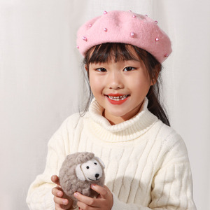 Venta al por mayor coreano Otoño e Invierno perla temperamento niños boina salida lindo bebé perla sombrero con <span class=keywords><strong>calabaza</strong></span> sombrero - Product Image 2