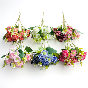 Bouquet de chrysanthèmes artificiels 32 cm, fleurs en soie, décoration de mariage, décoration de la maison, accessoires de photographie en extérieur, matériaux de bricolage - Product Image 1