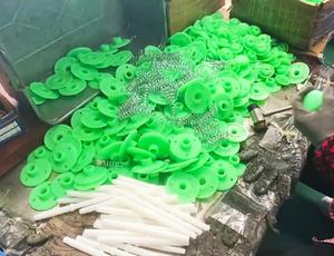 Varilla de Empuje de Nylon 1178 de Diseño Industrial con 4 Orificios para Puerta de Cámara Frigorífica, Roseta Redonda con Manija de Liberación Interior - Product Image 4