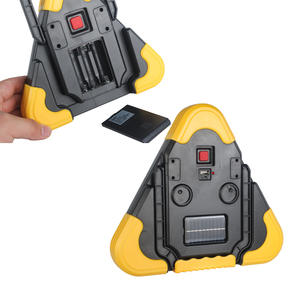 Luz Triangular Portátil para Coche al por Mayor, Reflectante, a Batería, para Emergencias, Señalización de Tráfico, Reconocimiento, Barricadas y Seguridad en Averiados - Product Image 3