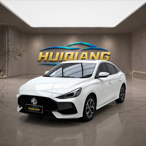 MG5 180DVVT CVT Edizione Fashion 2023 |   Elegante berlina urbana, bassi costi di manutenzione - Product Image 1