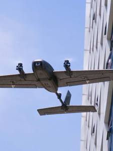 HEEWING Assassin T-1 VTOL, Despegue Vertical PNP, Incluye Controlador <span class=keywords><strong>de</strong></span> Vuelo FPV, Avión <span class=keywords><strong>de</strong></span> Ala Fija para Principiantes - Product Image 3