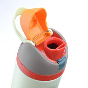 <span class=keywords><strong>Bouteille</strong></span> d'eau colorée avec couvercle portable en métal, isolée sous vide en acier inoxydable |   Gourde réutilisable anti-fuite pour le bureau et les voyages - Product Image 4