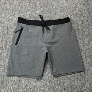 Shorts de bain pour homme avec logo personnalisé, séchage rapide, protection UV, pour les vacances d'été à la plage - Product Image 1