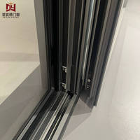 Fenêtres coulissantes contemporaines à cadre en aluminium avec verre Low-E, isolation phonique, résistance aux intempéries, verrouillage multipoints