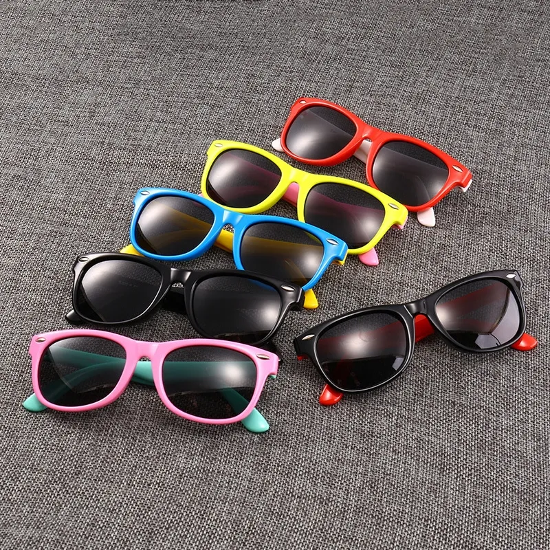 Fábrica Atacado Crianças Multicolor Silicone Flexível Sun Óculos Moda Forma Polarizada Óculos De Sol