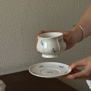 برطمان قهوة سيراميك رومانسي عتيق بالزهور وغطاء صحن كوب يدوي برطمان شمع علاج بالروائح العطرية برطمان سكر لحفلات الشاي والحلويات - Product Image 6