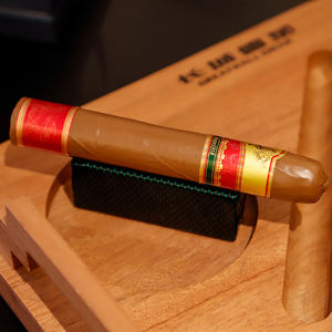 Outside Pocket Refillable Gas One Jet Blue Fire Bright <strong>Blaze</strong> <strong>Lighter</strong> Customized <strong>Lighters</strong> - Product Image 5