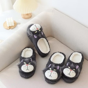Chaussons d'intérieur <span class=keywords><strong>pour</strong></span> femmes en peluche, chauds, en daim, antidérapants, résistants à l'usure, <span class=keywords><strong>pour</strong></span> l'automne et l'hiver, motif chat mignon de dessin animé, bout fermé - Product Image 2