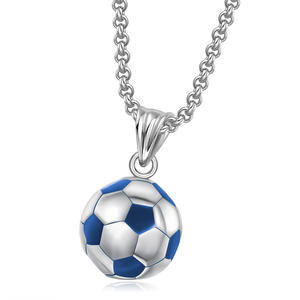 Collier pendentif de football américain européen Bijoux de sport en acier inoxydable à la mode pour hommes avec collier personnalisé de perles - Product Image 4