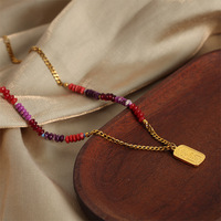 Kalung Bingxin Jewelry bergaya Tionghoa, batu alam merah yang elegan, rantai Cuban Link 18K bermanik-manik, liontin persegi panjang pembawa keberuntungan.