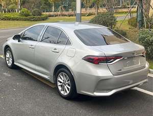 سيارة تويوتا كورولا موديل 2022، سيارة مدمجة مستعملة تعمل بالبنزين - Product Image 4