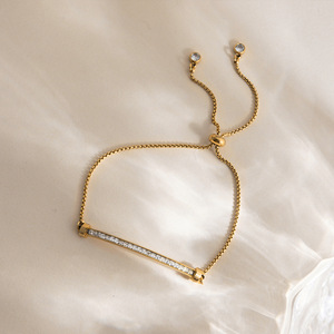 Pulsera de diamantes para mujer, cadena de oro con diamantes de corte baguette, diseño geométrico, joyería para uso diario - Product Image 4