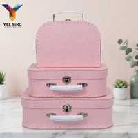 Boîte cadeau en carton couleur unie et valise vintage en papier avec poignée métallique, boîte de rangement décorative