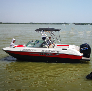 Bateau sportif de 19 pieds de long pour 6 passagers sans moteur - Product Image 5